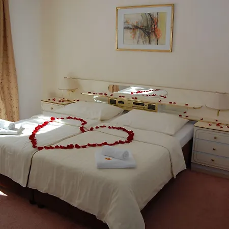 Interhotel America 4* Písek